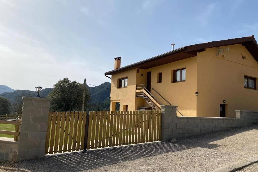 Allotjament Cal Bru Sant Llorenç de Morunys Exterior foto
